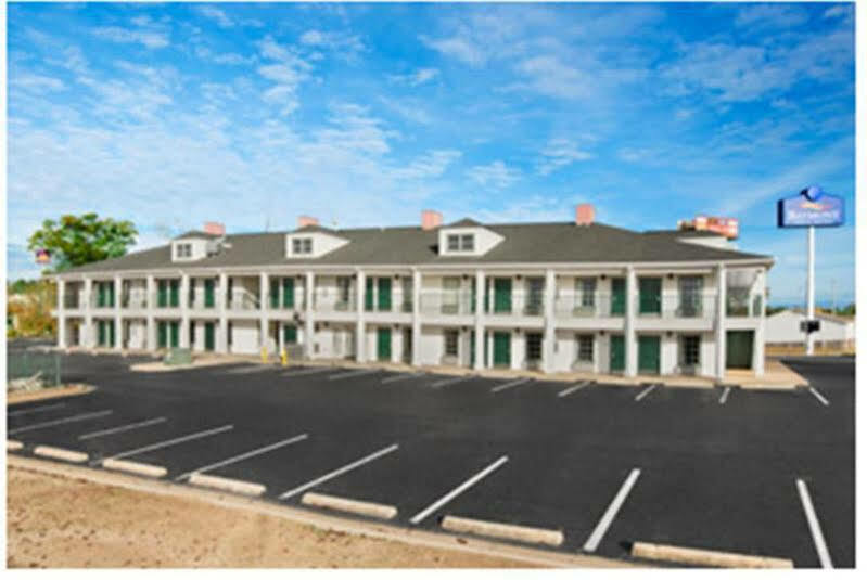 Baymont By Wyndham Warner Robins Motel Kültér fotó